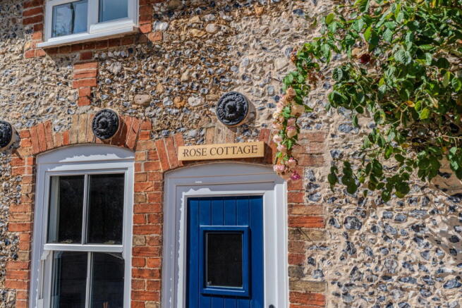 Rose Cottage, 52 Mill Road, Saxmundham, IP17 1DS photo 4
