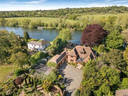 Abney Court Drive, Bourne End, Buckinghamshire, SL8