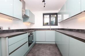 3, Dahlia Gardens, Bathwick, Bath BA2 6NP