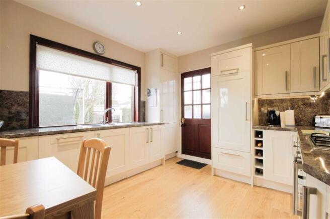 Kitchen/Breakfast Room