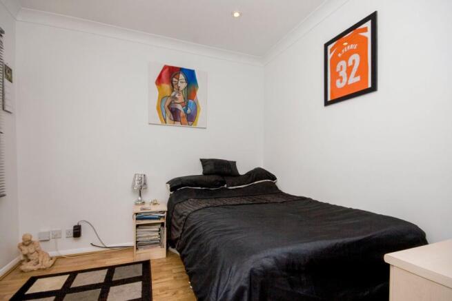 FAM ROOM/BED 5
