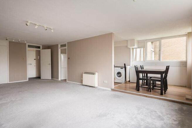 Sitting/Dining Room