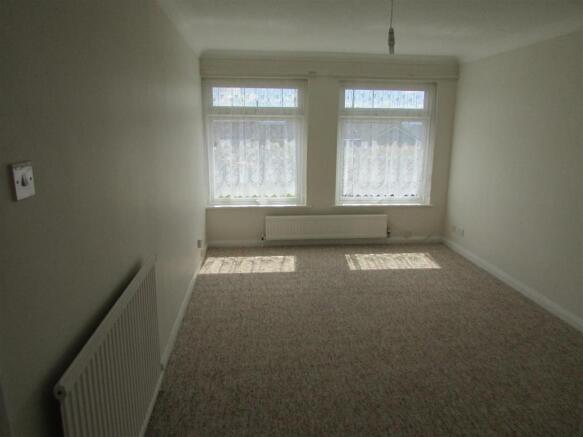 Lounge.JPG