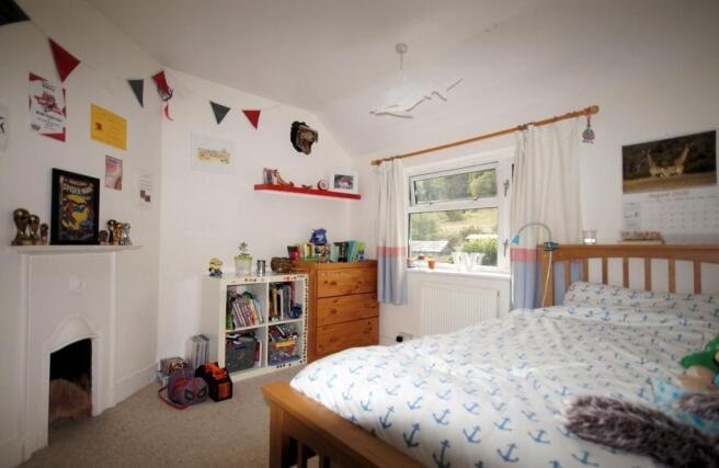 Photo 10