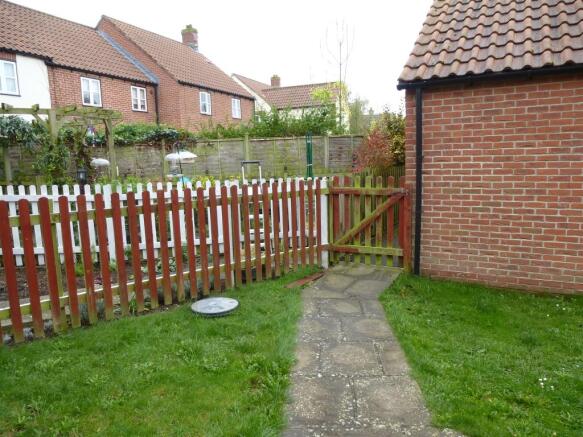 Photo 9
