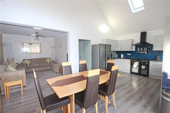 Kitchen/Living