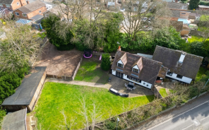 141 Rosemary Cottage, High Street, Sandhurst GU47 8HR
