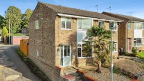 18, South Grove, Wymington NN10 9LR
