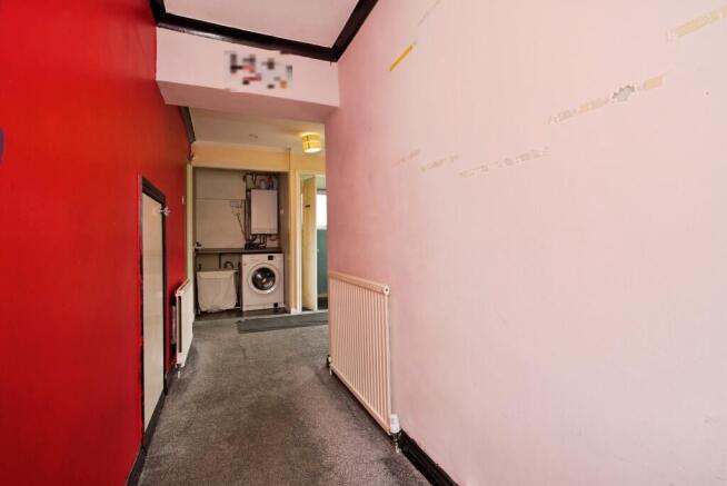 4 bed Semi-Detached for sale Image 9