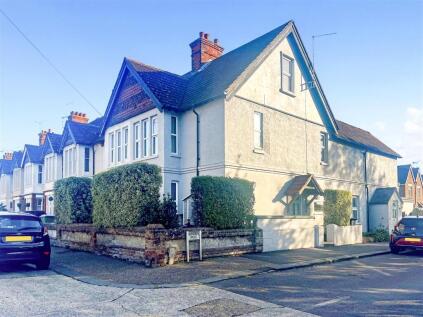 East Ham Road, Littlehampton