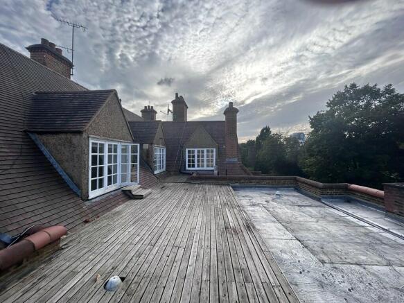 PHOTO-2024-08-23-...