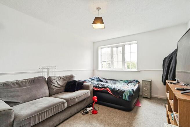 1 bed Flat for sale Image 7