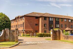 Flat 12, 53 55 Cedar Lodge, Brighton Road, Southgate, Crawley RH11 8TZ