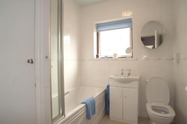 Modern family bathroom