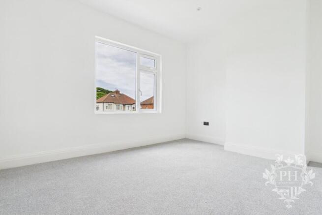 3 bed Semi-Detached for sale Image 10