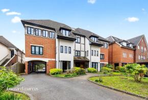 Flat 3, 25 Eastgrove Court, Grove Road, Sutton SM1 2AG
