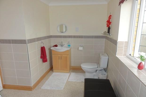 En-Suite Shower Room