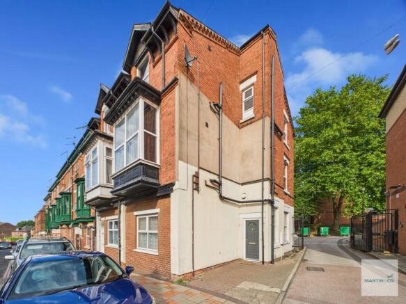 CAM03394G0-PR0360...