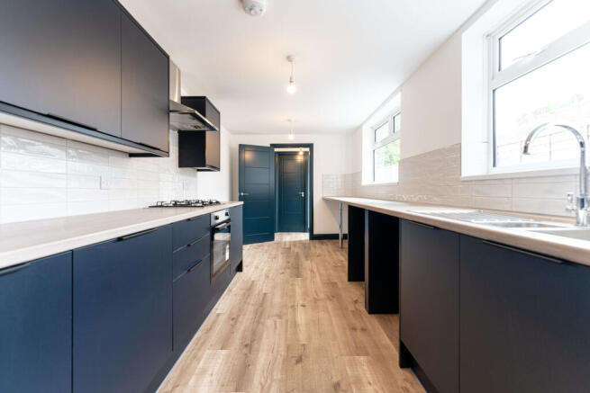 160 Lightwood Road - by Ralph Media Group 01106