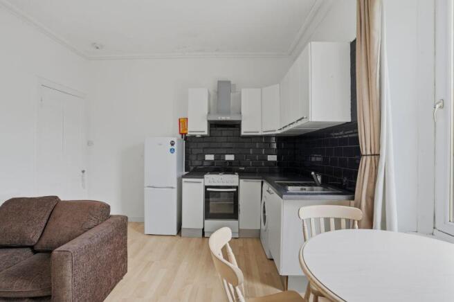 42/2 Corbiehill Road, Edinburgh, EH4 5AS photo 4