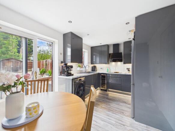 Seagrave Close, Oakwood photo 4