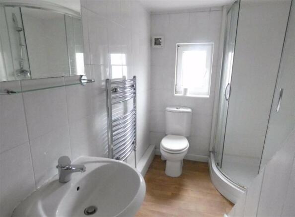 SHOWER ROOM