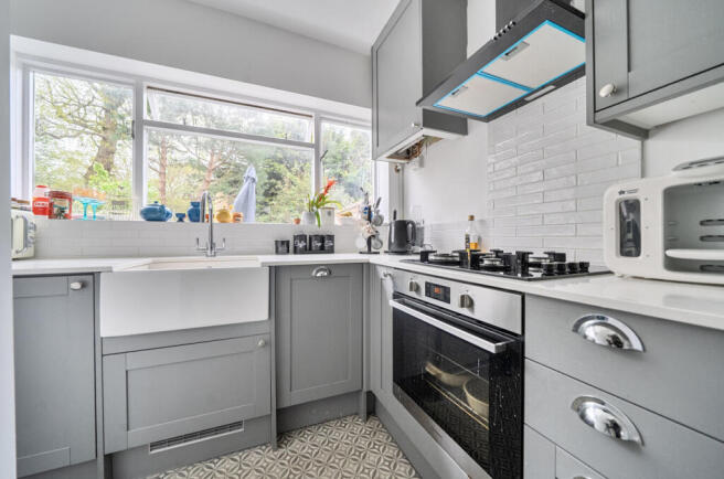 1440110-8-69d7e14...