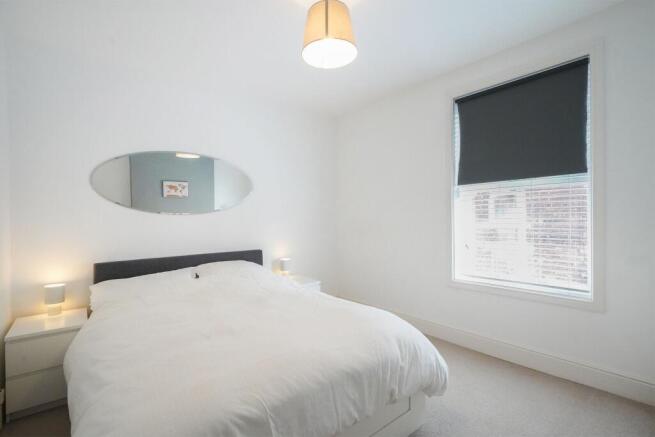 3 bed Terraced for sale Image 7