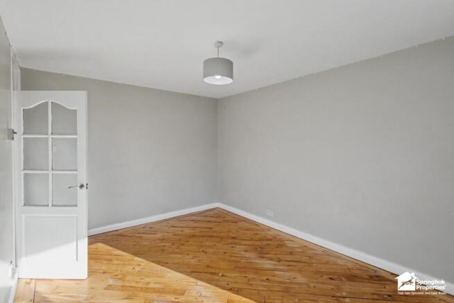 Bodmin Crescent, Middleton, West Yorkshire photo 4