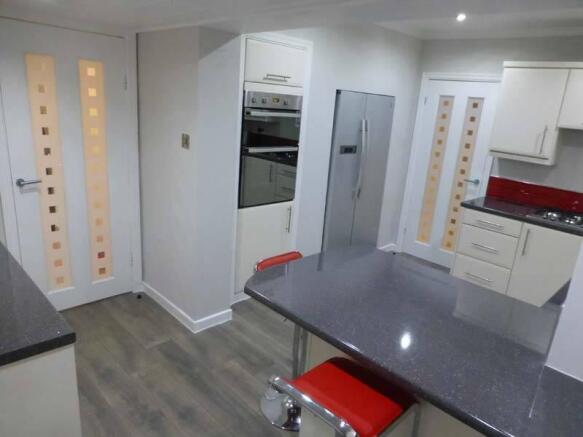 Modern Breakfast Kitchen