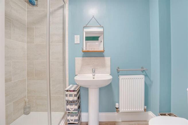 21 Ellis Gardens  Burwell-26.jpg