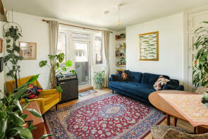 Flat 8, Burgess House Wyndham Estate, Bethwin Road, London SE5 0XZ
