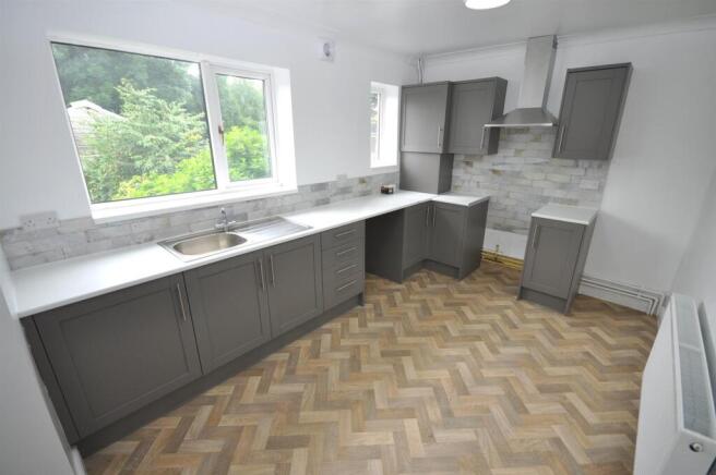 3 bed End of Terrace for sale Image 5