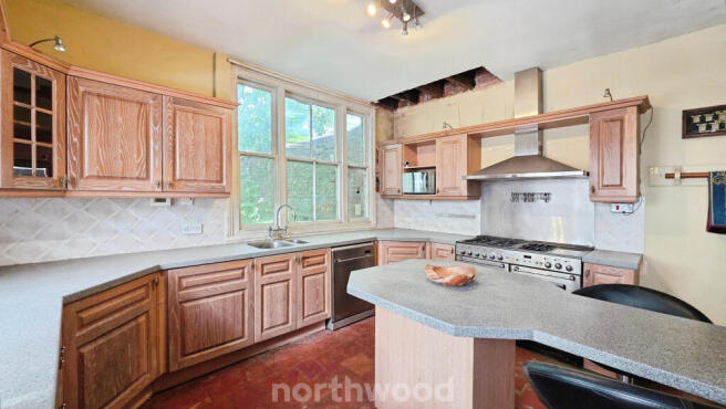 4 bed Character Property for sale Image 7