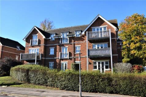 Bramshott Place, Fleet, Hampshire, GU51