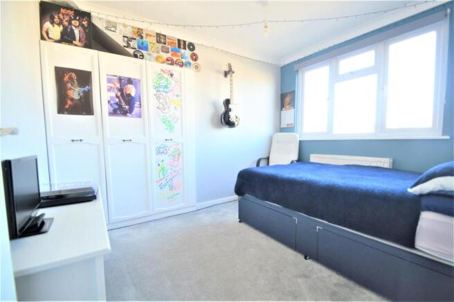 Photo 11