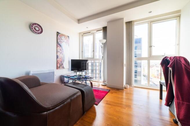 Lrg_Call 02920 454555 to secure your viewing_7 (3)