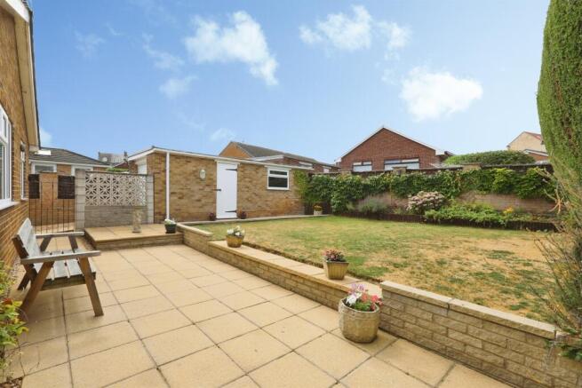 3 bed Detached Bungalow for sale Image 4