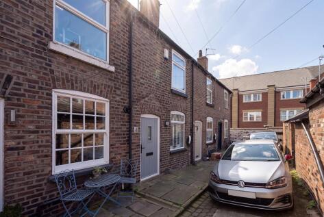 Old Meadow, Macclesfield, SK11 6EW