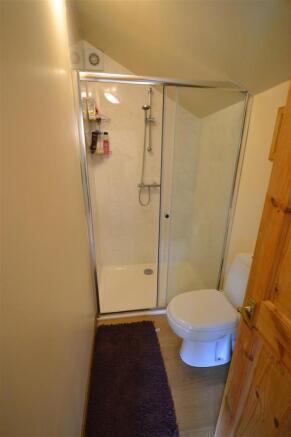 Guest Cabin shower room