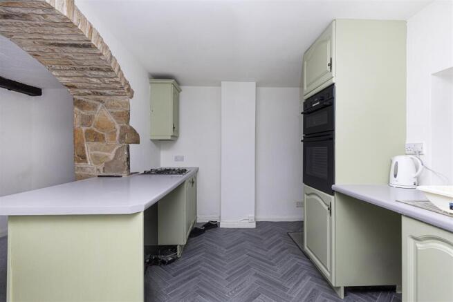 2 bed Cottage for sale Image 10