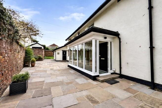 Church Lane, Thurstaston, Wirral, CH61 photo 4