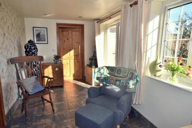 SUN ROOM