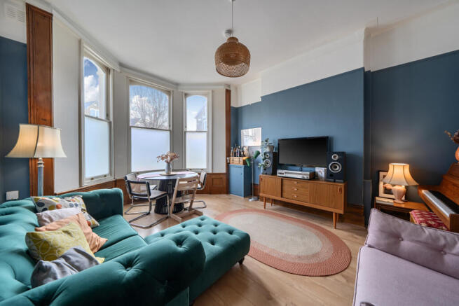 1424075-5-69a83e7...