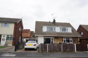 12, Lynden Avenue, Adwick Le Street, Doncaster DN6 7DG