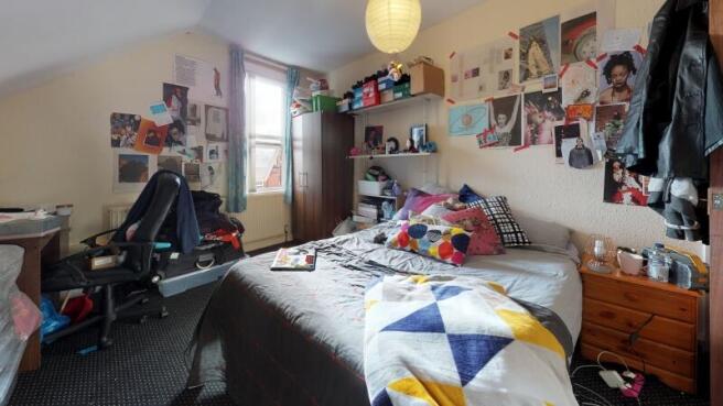 6 bed End of Terrace to rent Image 9