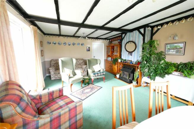 Lounge Dining Room