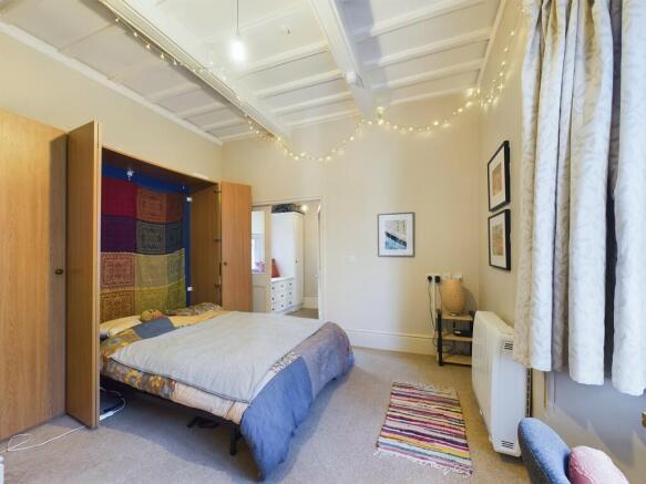 Bedroom / Lounge