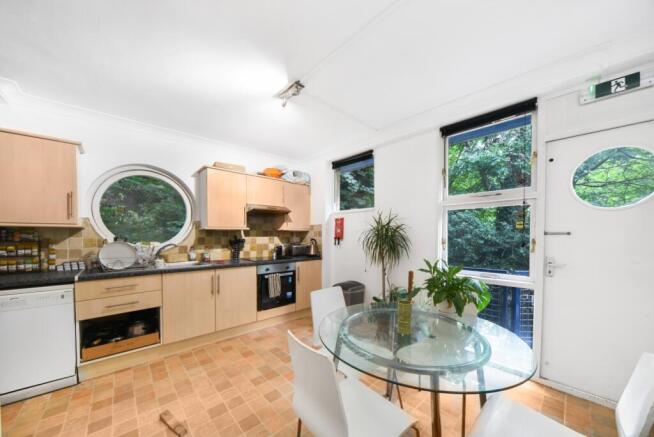 Holyoake Court Londo