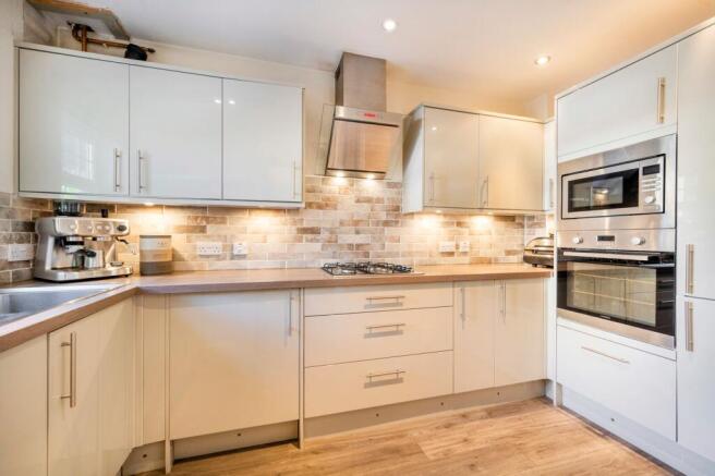Fitted Kitchen